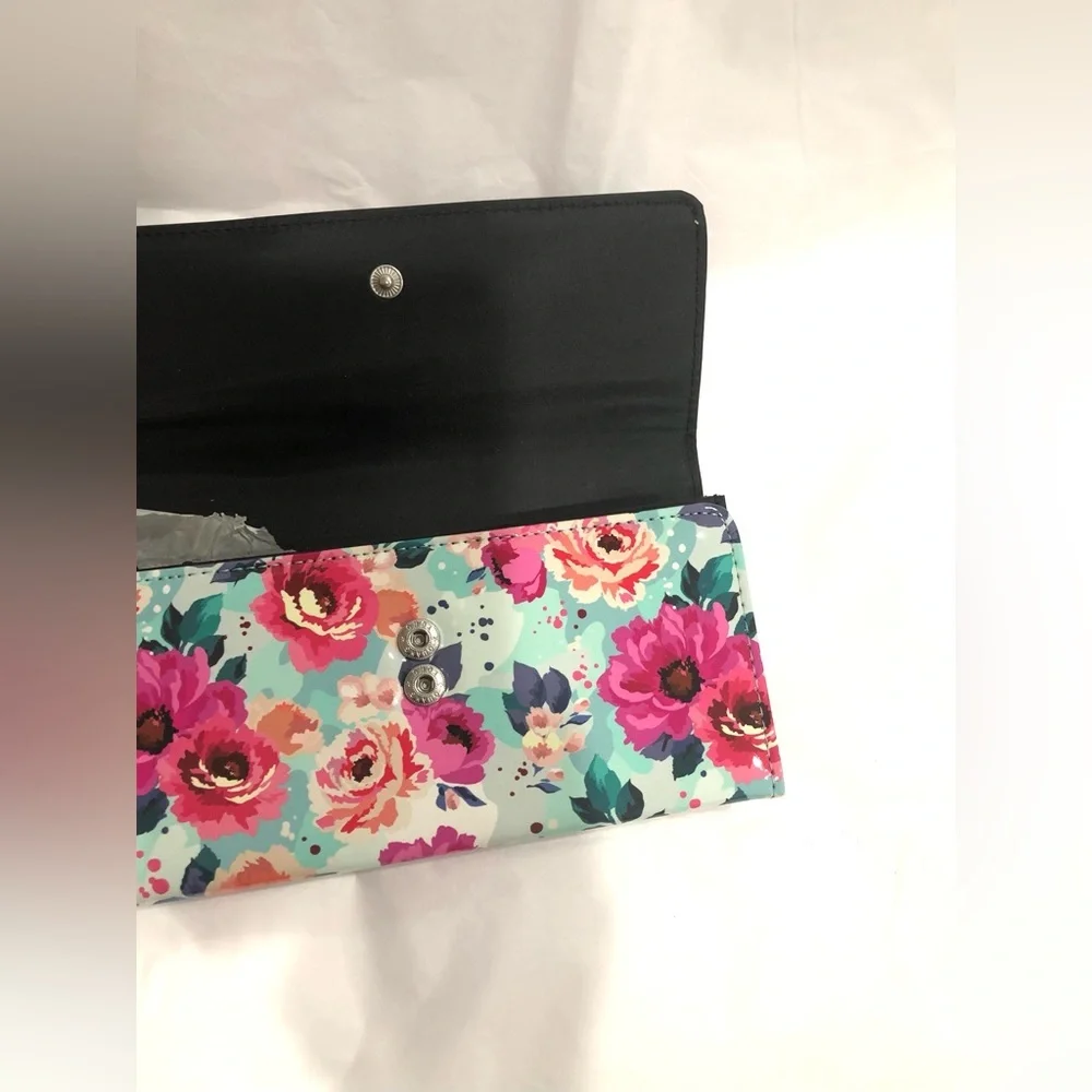 Tahari blue pink rose flowers‎ floral glossy patent foldover wallet new